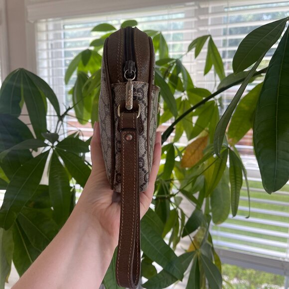 Gucci Plus GG Coated Canvas Wristlet - Picture 6 of 16